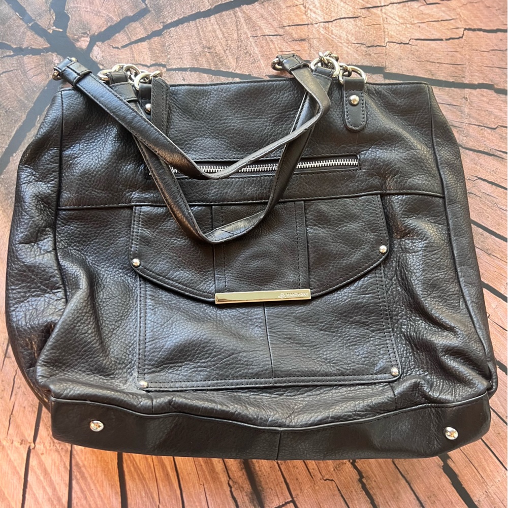 B Makowsky Elegant‎ Black Leather Shoulder Tote Bag Purse